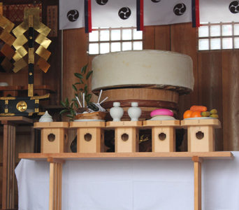 令和7年献鏡された１俵鏡